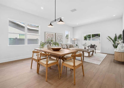 4365 Iris St N - $779,000