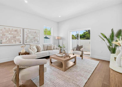 4365 Iris St N - $779,000